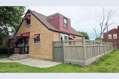4606 N Sherman Blvd, Milwaukee, WI 53209 - Photo 3