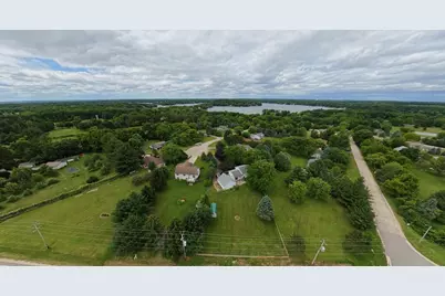 W5182  Jason Rd, Elkhorn, WI 53121 - Photo 7