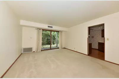 7234 N Green Bay Ave #105, Glendale, WI 53209 - Photo 3
