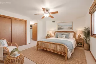 7234 N Green Bay Ave, Glendale, WI 53209 - Photo 17