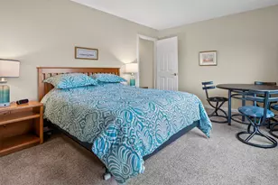 N16W26512 Golf View Ln, Pewaukee, WI 53072 - Photo 35