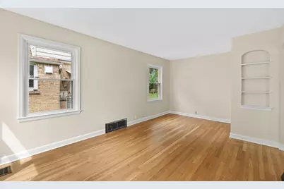 3134 N 75th St, Milwaukee, WI 53216 - Photo 11