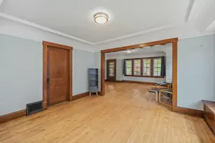 1319 N 55th St, Milwaukee, WI 53208 - Photo 9