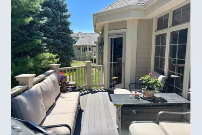 1423  Hidden Waters Cir, West Bend, WI 53095 - Photo 3