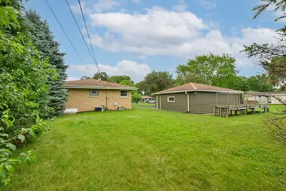 5341 S 114th St, Hales Corners, WI 53130 - Photo 33