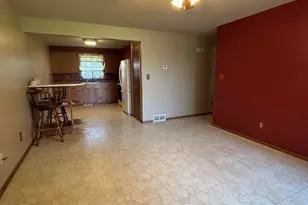 4302 E Parke Rdg Ln, Sheboygan, WI 53083 - Photo 5
