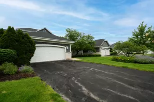 765 Bay Ct, Brookfield, WI 53005 - Photo 25