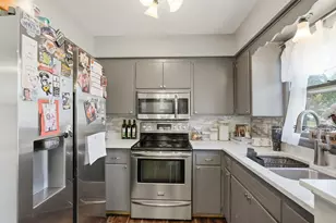 6235 N 95th St, Milwaukee, WI 53225 - Photo 13