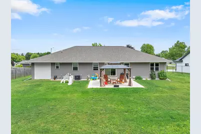 10515  Olivers Way, Maribel, WI 54227 - Photo 3