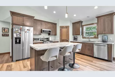 10515  Olivers Way, Maribel, WI 54227 - Photo 13