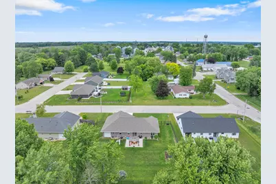 10515  Olivers Way, Maribel, WI 54227 - Photo 5