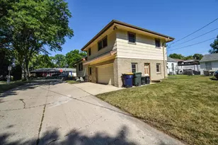 836 S 95th St, West Allis, WI 53214 - Photo 27