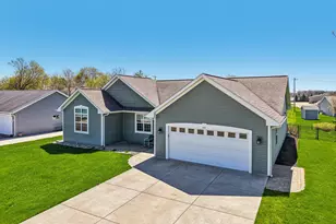 347 Homestead Dr, Twin Lakes, WI 53181 - Photo 31