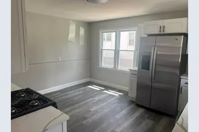 1203 S 87th St, West Allis, WI 53214 - Photo 5