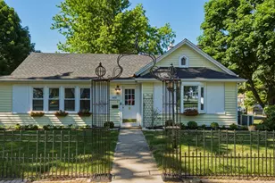 603 Spring St, Lake Geneva, WI 53147 - Photo 1