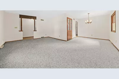 W169N10432  Pheasant Run, Germantown, WI 53022 - Photo 11