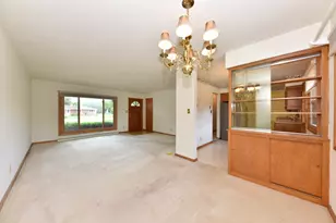 N79W16119 Community Dr, Menomonee Falls, WI 53051 - Photo 9