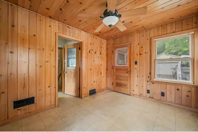 3366 S 35th St, Milwaukee, WI 53215 - Photo 5