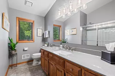 N103W15923  Founders Ln, Germantown, WI 53022 - Photo 25