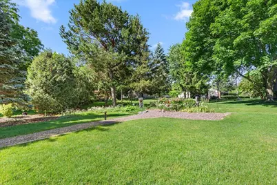 N103W15923  Founders Ln, Germantown, WI 53022 - Photo 49
