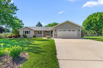 N103W15923  Founders Ln, Germantown, WI 53022 - Photo 5