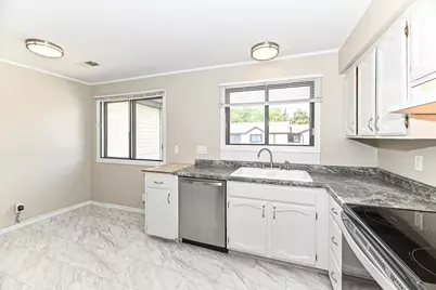 5843  Cambridge Cir #8, Racine, WI 53406 - Photo 13
