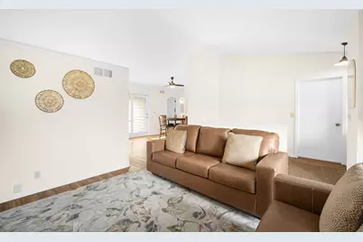 8492 N Meadowside Ct #A, Brown Deer, WI 53223 - Photo 5