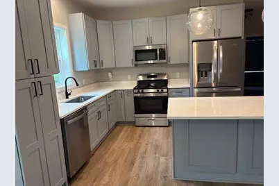 304  Riverside Ct, Theresa, WI 53091 - Photo 5