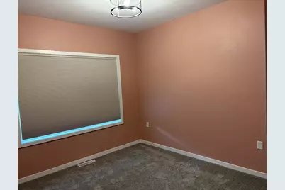 304  Riverside Ct, Theresa, WI 53091 - Photo 7