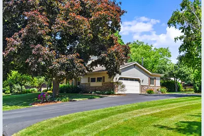 W158N5528  Lavender Lilac Ln, Menomonee Falls, WI 53051 - Photo 47
