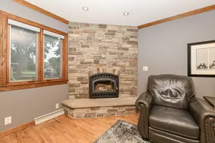 W158N5528 Lavender Lilac Ln, Menomonee Falls, WI 53051 - Photo 25