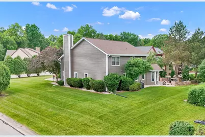 13400 W Linfield Dr, New Berlin, WI 53151 - Photo 39