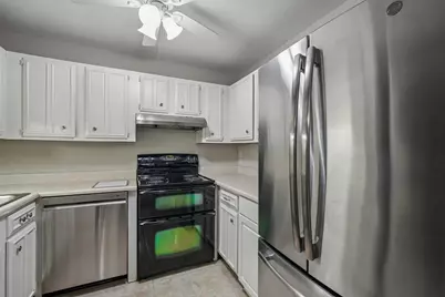 4215 N 100th St #203, Milwaukee, WI 53222 - Photo 7
