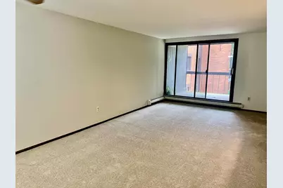 4215 N 100th St #203, Milwaukee, WI 53222 - Photo 11