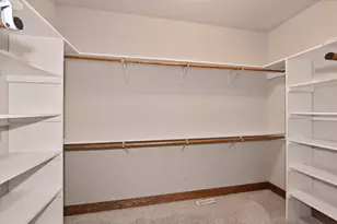 124 Meehan Cir, West Bend, WI 53095 - Photo 17