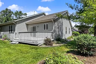 124 Meehan Cir, West Bend, WI 53095 - Photo 33