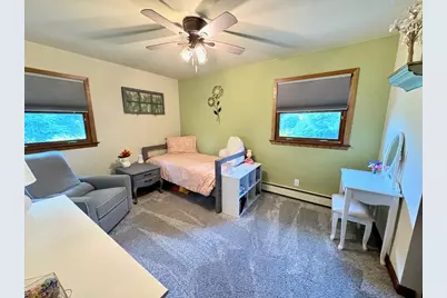 7410 S 68th St, Franklin, WI 53132 - Photo 17