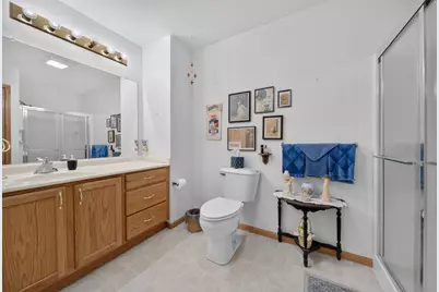 4224  Kirkwood Ct, Sheboygan, WI 53081 - Photo 9