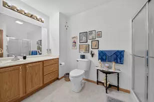 4224 Kirkwood Ct, Sheboygan, WI 53081 - Photo 9