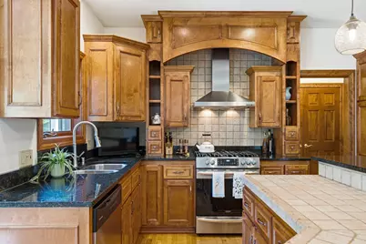 N34W33440  Hickory Ln, Nashotah, WI 53058 - Photo 19