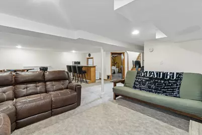 3225 S 80th St, Milwaukee, WI 53219 - Photo 19