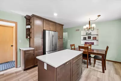3225 S 80th St, Milwaukee, WI 53219 - Photo 5