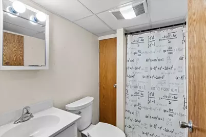 3225 S 80th St, Milwaukee, WI 53219 - Photo 21