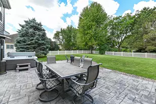 369 Indian Bend Rd, Burlington, WI 53105 - Photo 7