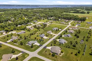 5209 Notre Dame Dr, Omro, WI 54963 - Photo 81