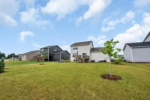 758 Burr Oak Ct, Oconomowoc, WI 53066 - Photo 33