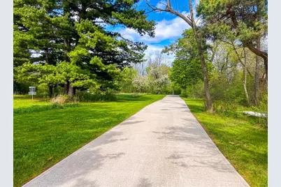 1115  Greendale Rd, Sheboygan, WI 53081 - Photo 43