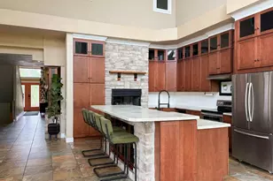 1115 Greendale Rd, Sheboygan, WI 53081 - Photo 9