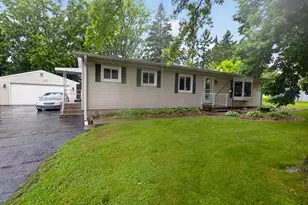7033 Clover Ct, Lyons, WI 53105 - Photo 21