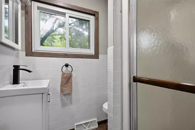 7033  Clover Ct, Lyons, WI 53105 - Photo 15